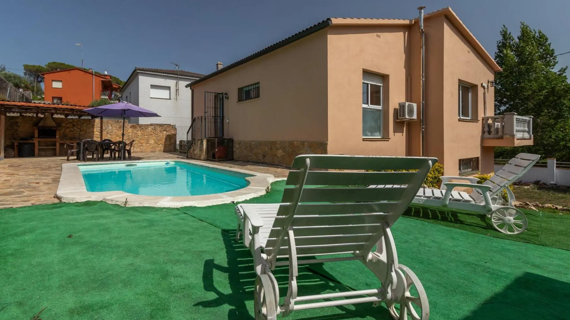 Holiday home Elisabet Villa Vidreres